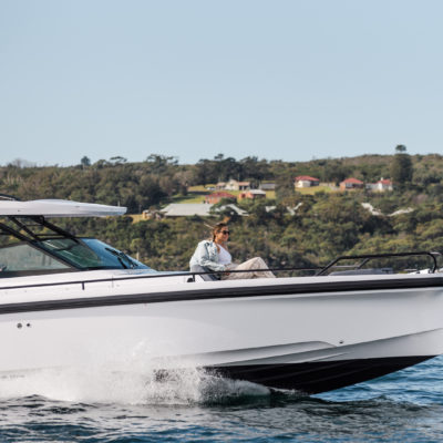 Axopar-37-ST-gallery-DSC8708__ScaleHeightWzIxNjBd