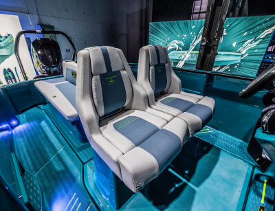 Axopar-X-Jobe-Revolve_gallery_007_C4A1514__ScaleWidthWzQ2MF0